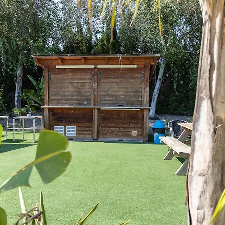 营地 Holacamp Barcelona