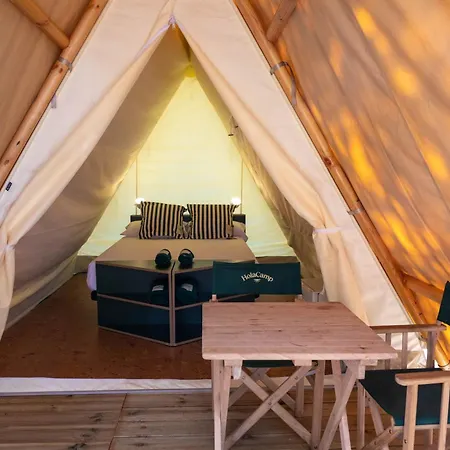 مكان تخييم Holacamp Barcelona